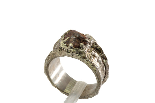 Local Gems: Tumbled BC Garnet wide Ring